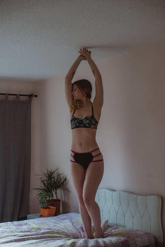 Cage Panties. Bamboo blend. Mid Rise. Plum/Magenta
